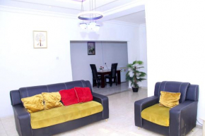 Best Choice Home 2bedroom Shortlet peter ODILI OR STADIUM -Free Wifi & 24hrs light -N85,000
